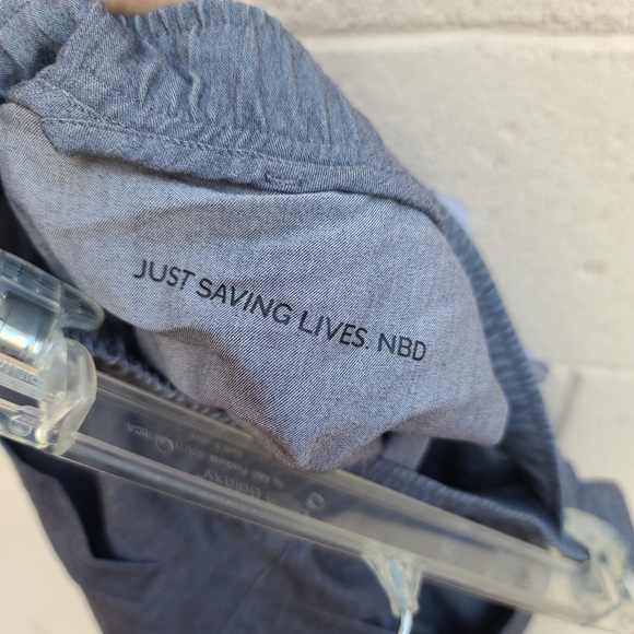 Figs | Men's Tansen Heathered Gray Jogger Scrub Pants Size Medium - Picture 15 of 16